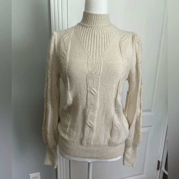 NWT Madison + Hudson Sparkly Cream Sweater Size Small - Picture 1 of 11